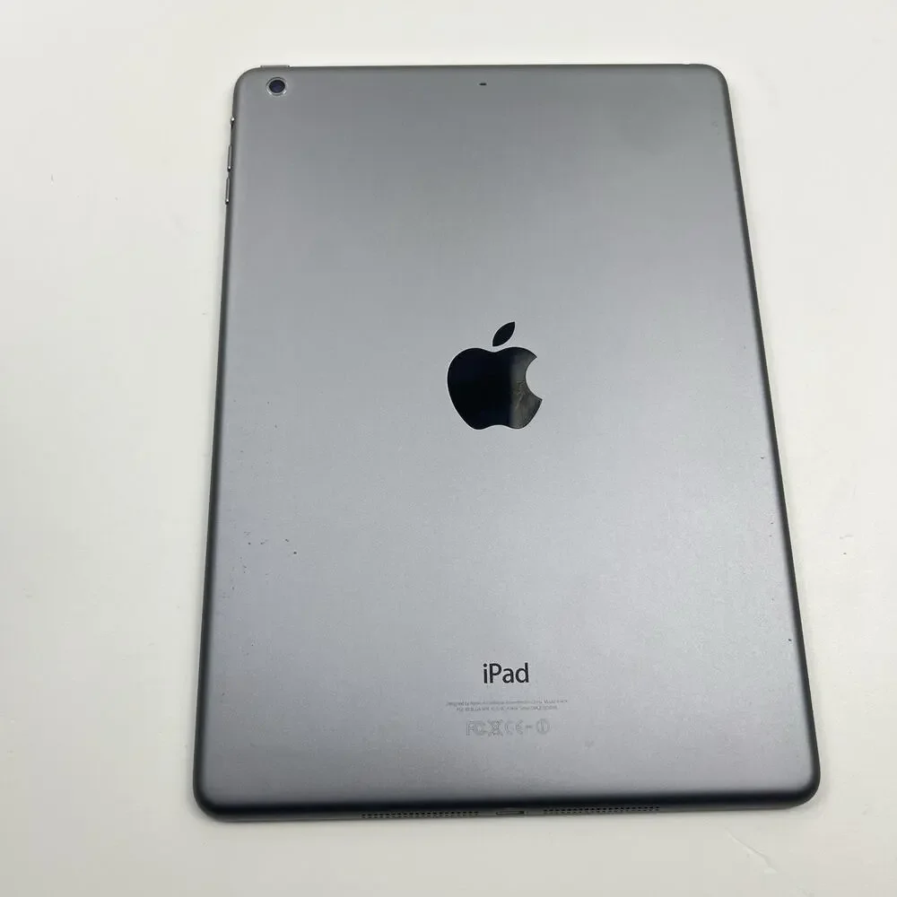 Apple iPad Air 1st Generation A1474 16 GB Wi-Fi 9.7 in | Space Gray | MD78LL/B